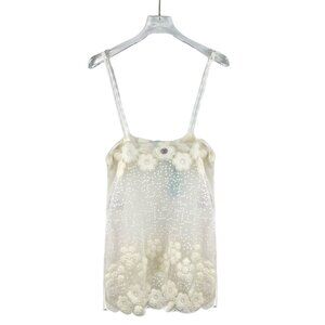 HW0075 Chanel Chanel off-white sequin camellia embroidered cotton lace suspender
